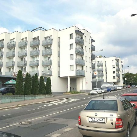 G Support Apartment Прага Екстериор снимка