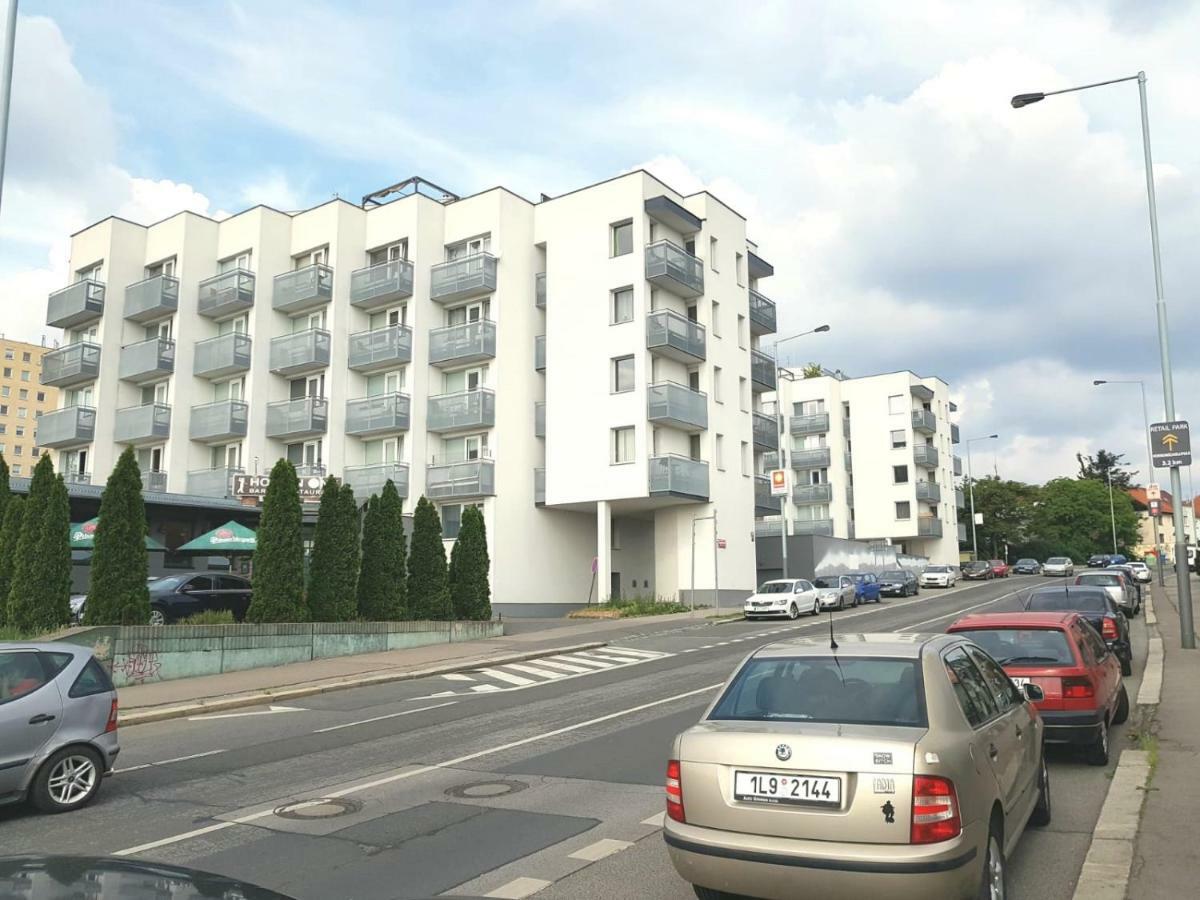 G Support Apartment Прага Екстериор снимка