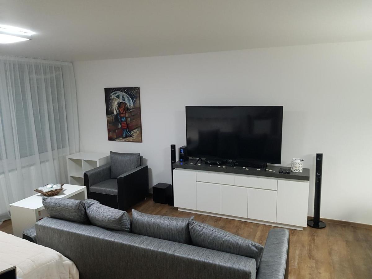 G Support Apartment Прага Екстериор снимка